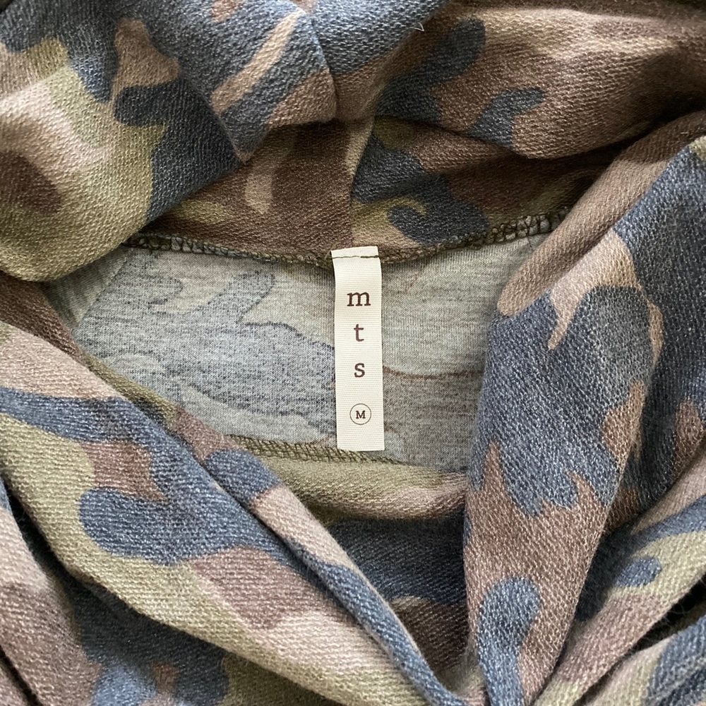 Camo pullover - Picture 5 of 5